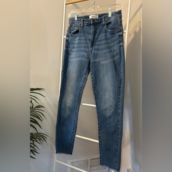 🔥Pistola Raw Hem Blue Jeans🔥 - Picture 3 of 11
